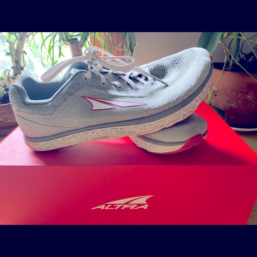 Altra Escalante 2.5 Womens Running Shoes - Zero Drop